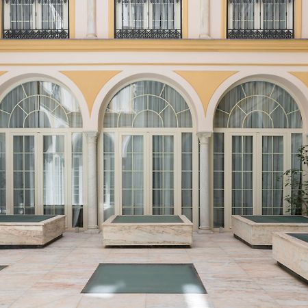 Petit Palace Plaza Málaga Buitenkant foto